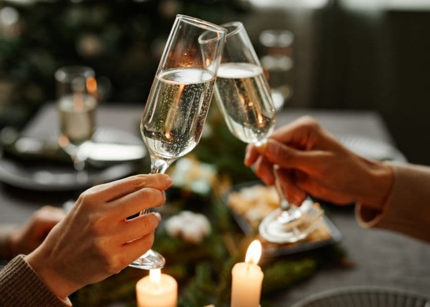 couple toasting with champagne